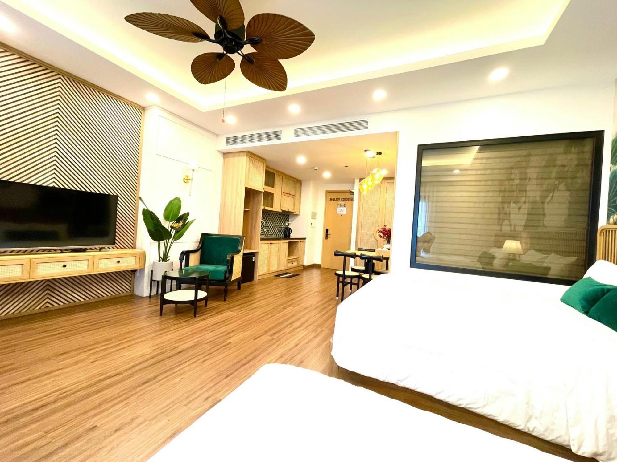 Flc Quy Nhon Seaview Condotel Exterior photo