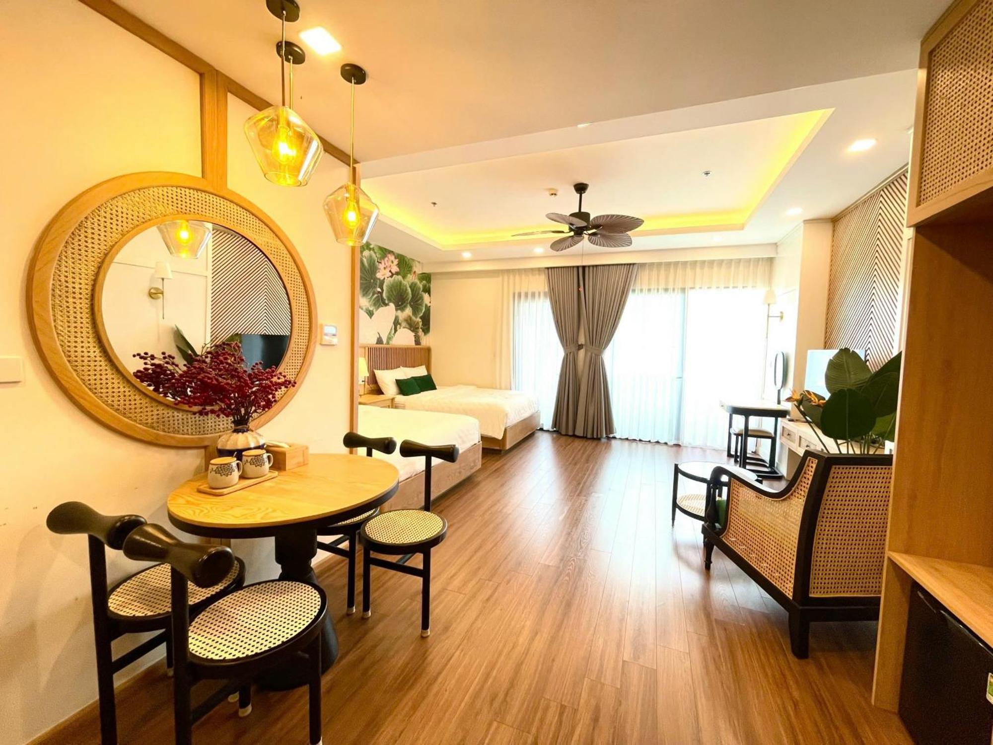 Flc Quy Nhon Seaview Condotel Exterior photo